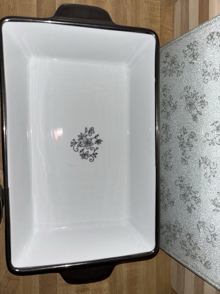 TEMPTATIONS Ceramic Bakeware Set, Rectangular Dish & Ramekins, White Black