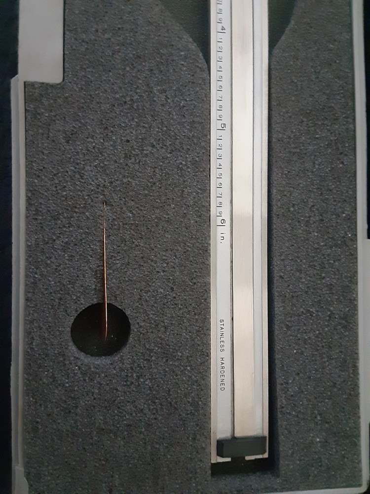 MITUTOYO 505-626 CALIPER W/ CASE