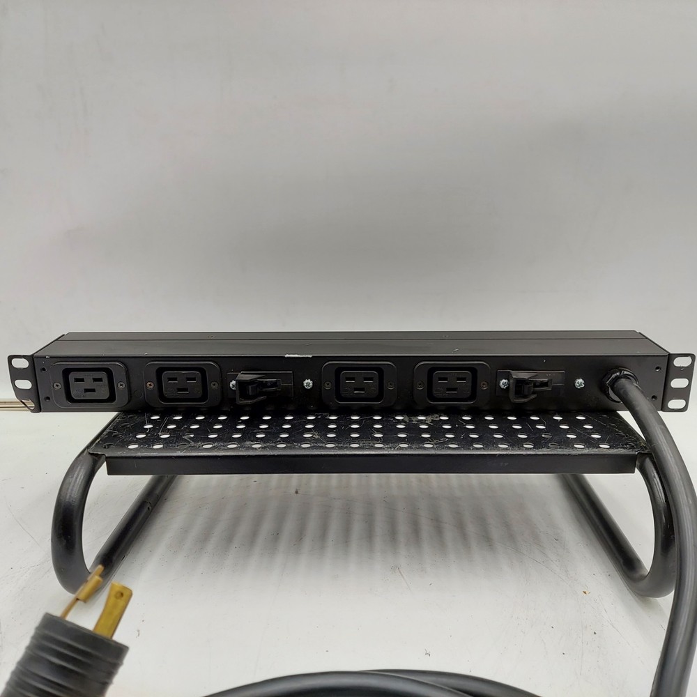 APC AP9570 PDU