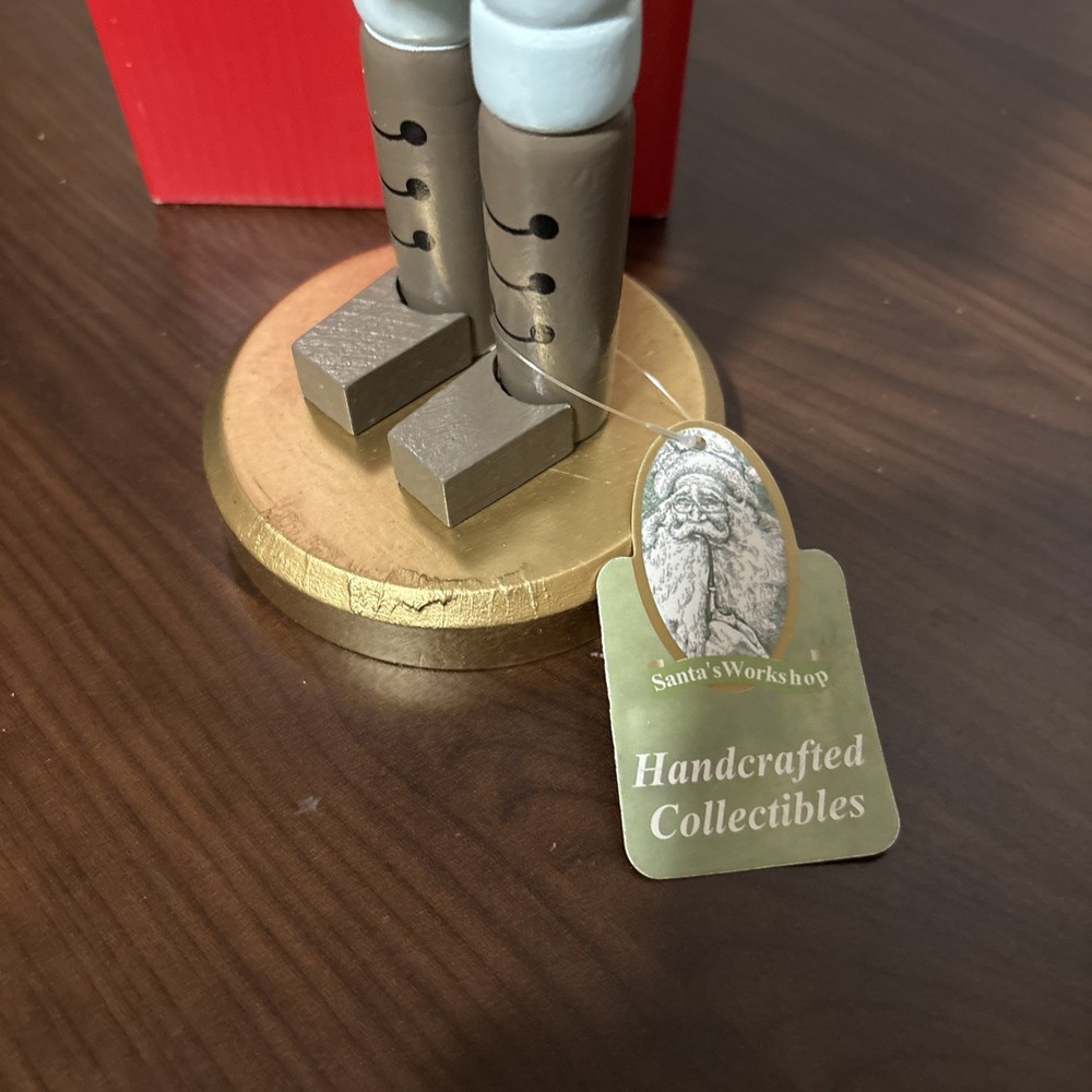 AVIATOR Pilot Nutcracker NEW 14”