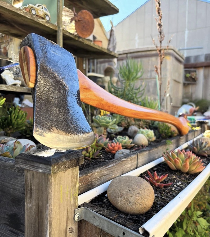 Vaughan Yankee Pattern Axe on Hickory