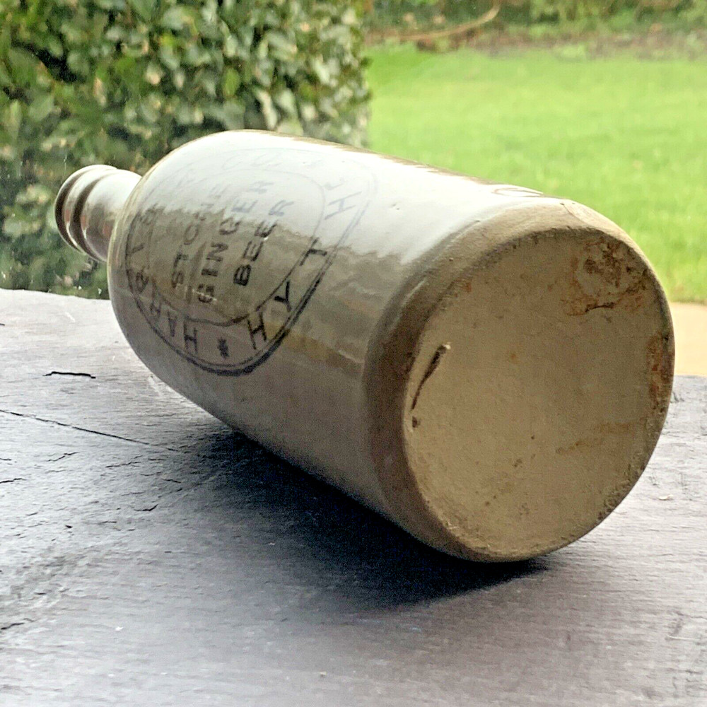 Harris & Co Hythe Old Fashioned Stone Ginger Beer Bottle Rustic Kitchen Décor