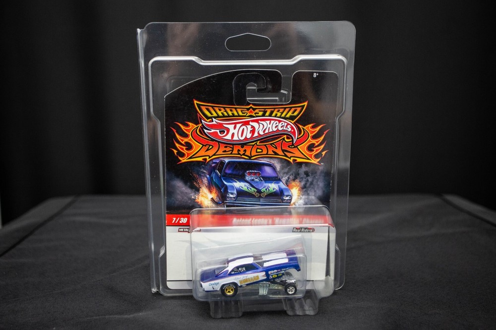 Diamond Protector 30 Johnny Lightning Auto World Diecast Protector Case