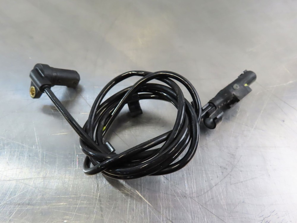 EB1442 2016 16 APRILIA TUONO RR REAR SPEED ABS SENSOR