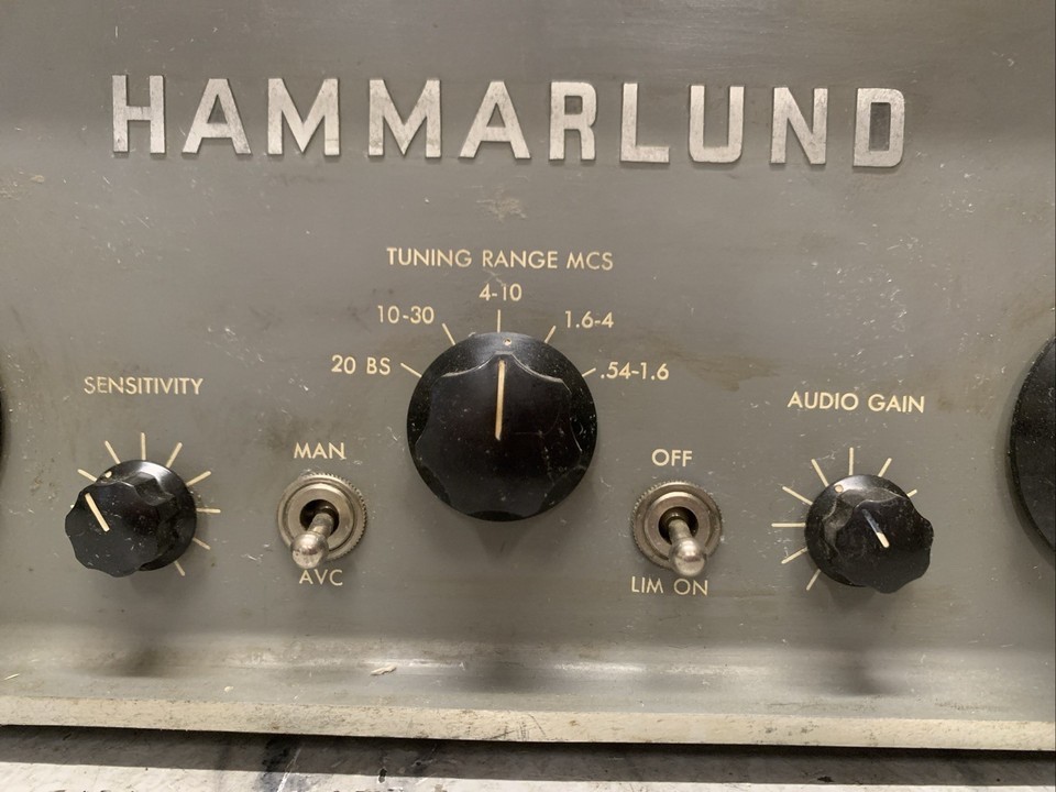 Hammarlund HQ-100 General Coverage HF/AM Ham Radio Receiver Untested