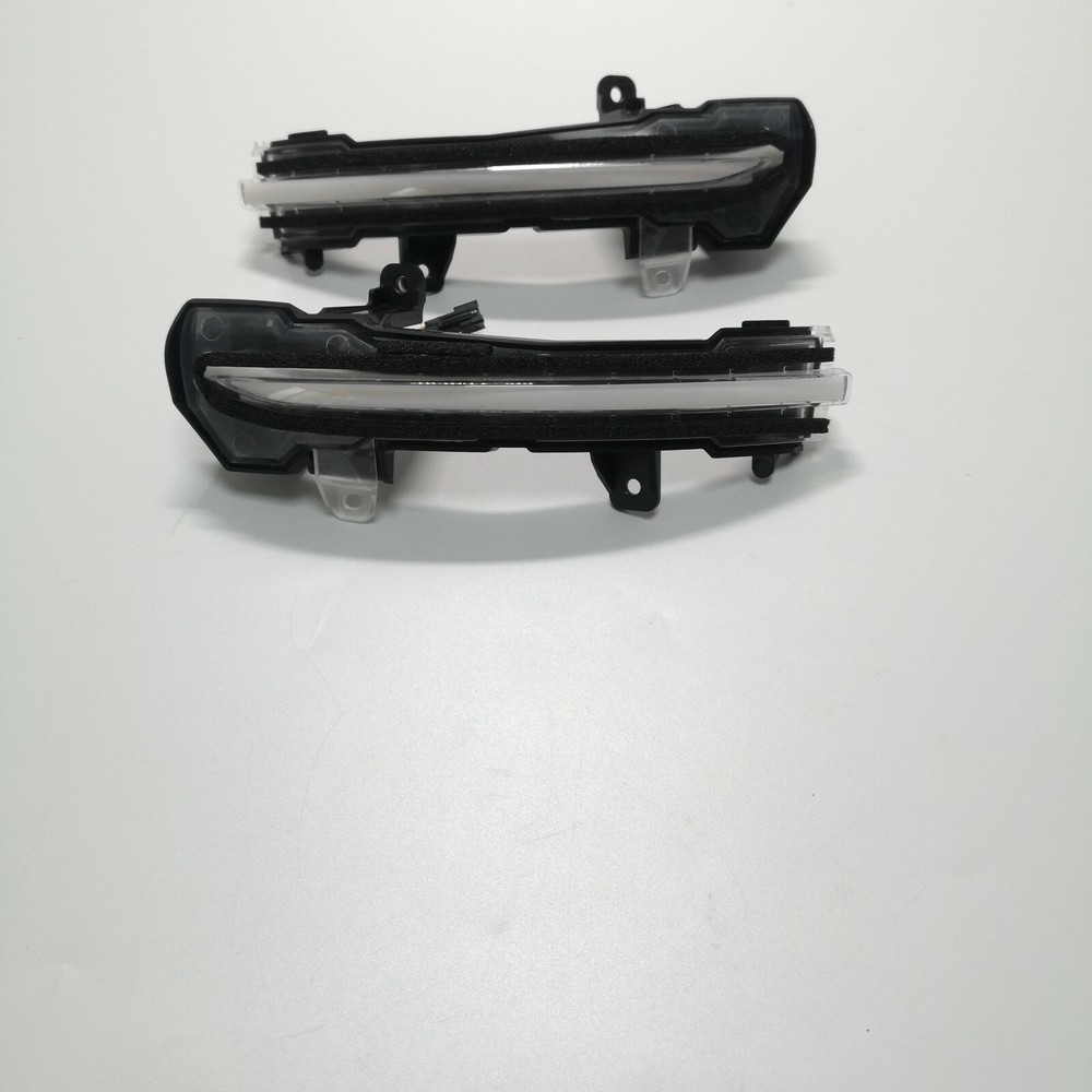 Dynamic LED Side Mirror Light Indicator For Nissan Note E12 Kicks P15 2016-2018