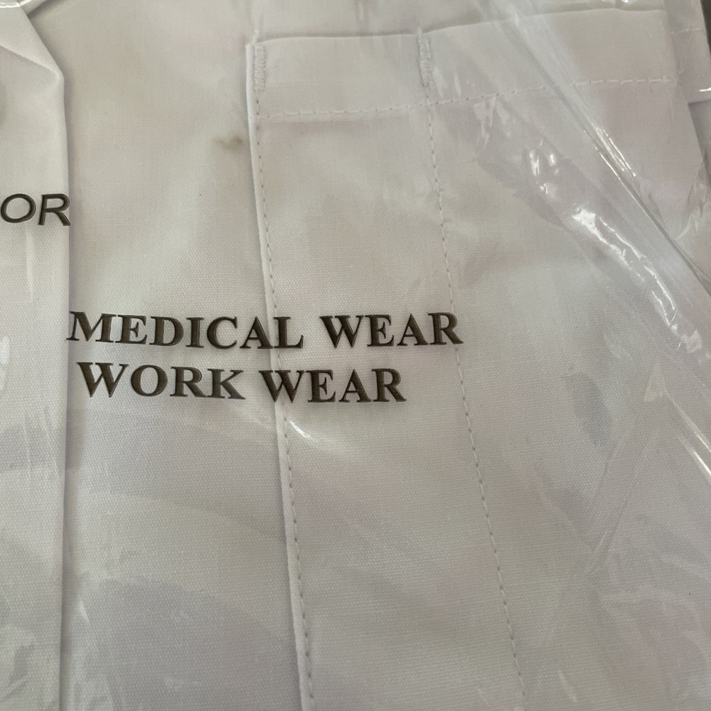 3- Pocket Lab Coat Medium