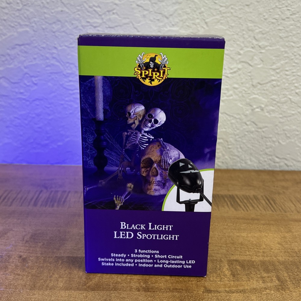 Black Light LED Spotlight Spirit Halloween 3 Function With Box