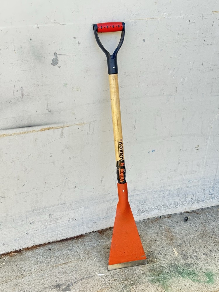 40" Wood handle 7" x 9" Tile Scraper Chopper D-Handle Sharp Edge Remove Ice Roof