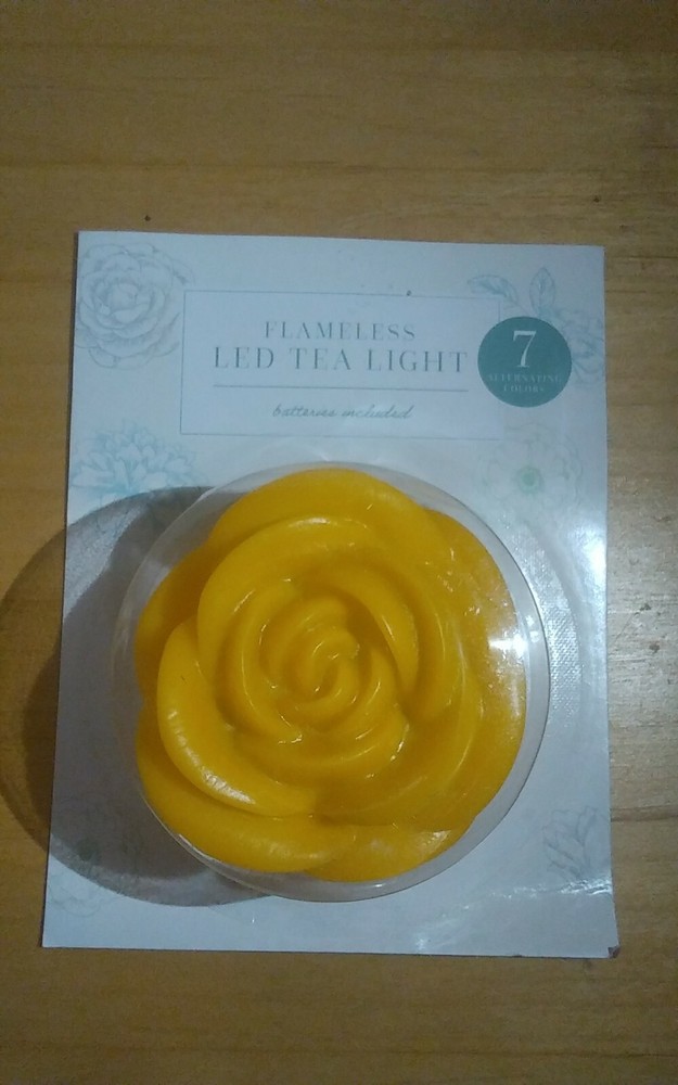 LED Tea Light Flameless 2" Yellow Rose 2pc set Changes Colors