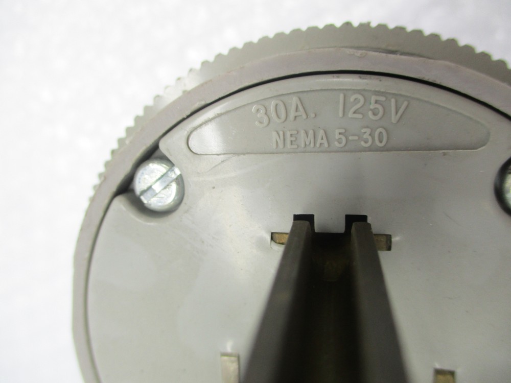 ARROW HART NEMA 5-30 PLUG UNMP