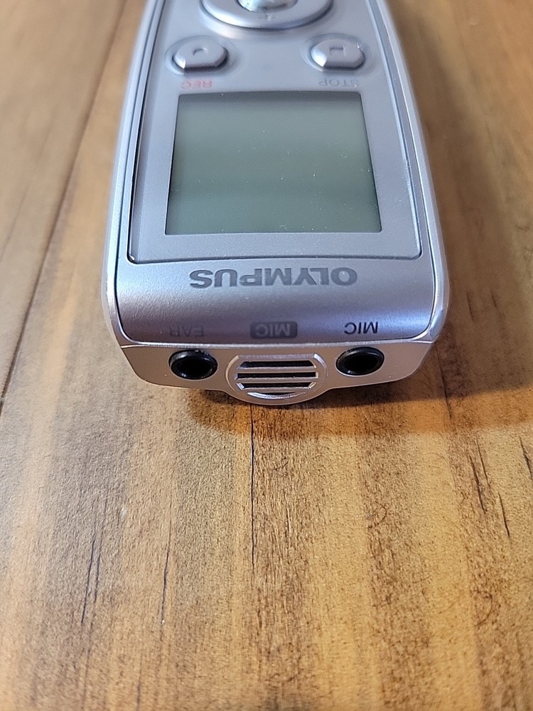 Olympus VN-3100 Handheld Digital Voice Recorder Tested Working