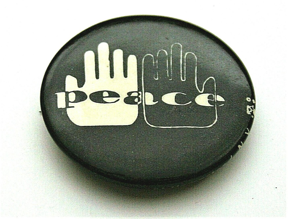 Race Relation Protest Black & White Hands Peace 1966 Button Pin NOS New Original