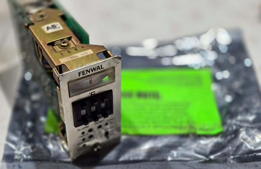 Fenwal Temperature Controller K399 8804 1406 REFURB