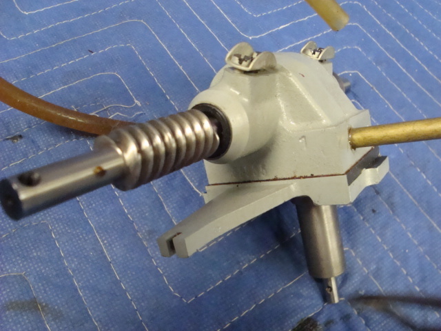 KINOTON/NORELCO 16mm Projector Intermittent Movement