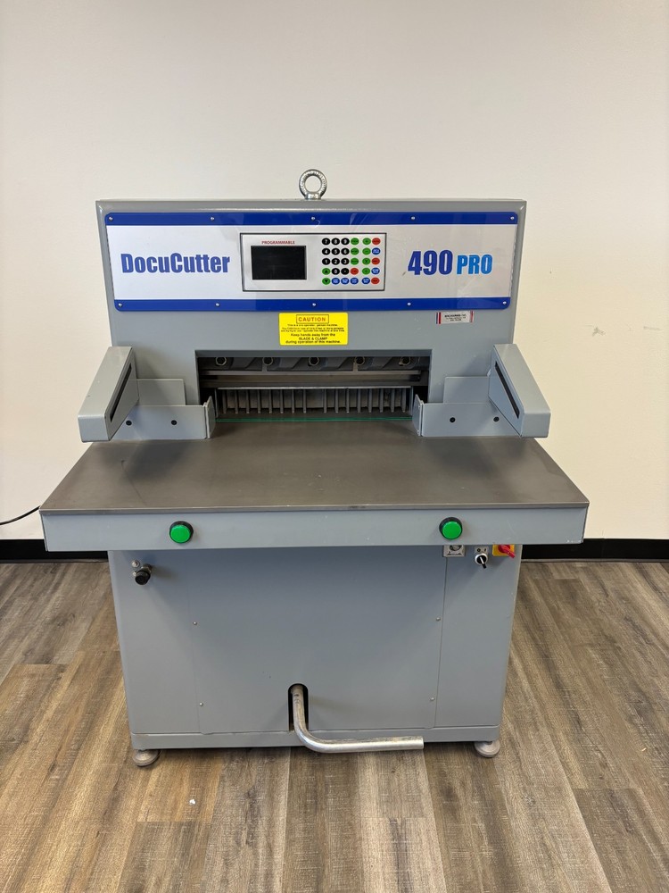 Duplo 490 Pro 19.29" Hydrualic Programmable Paper Cutter