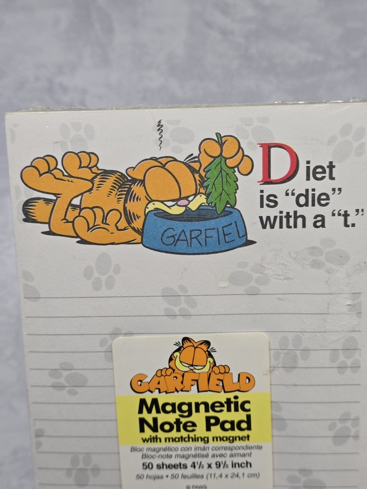 Garfield Lined 50 Sheet Magnetic Notepad With Matching Magnet