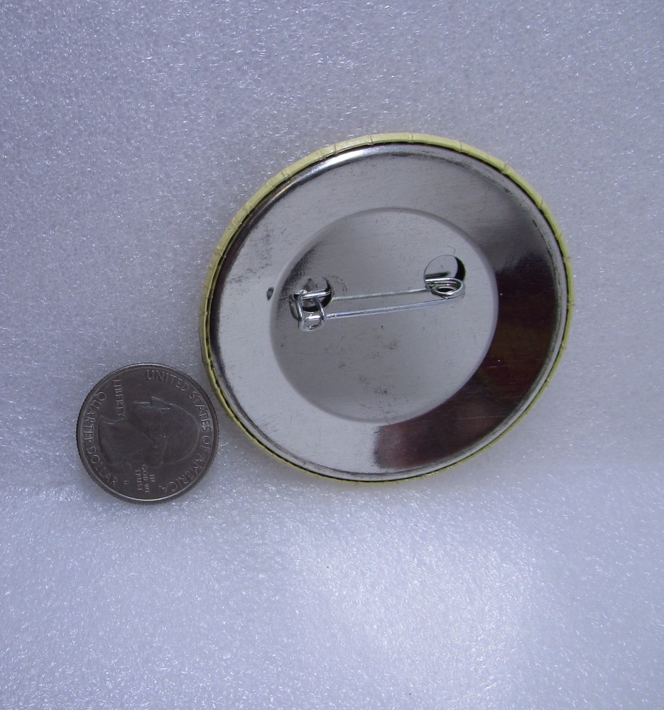 Denton Spring Fling Top Hand Button Pin