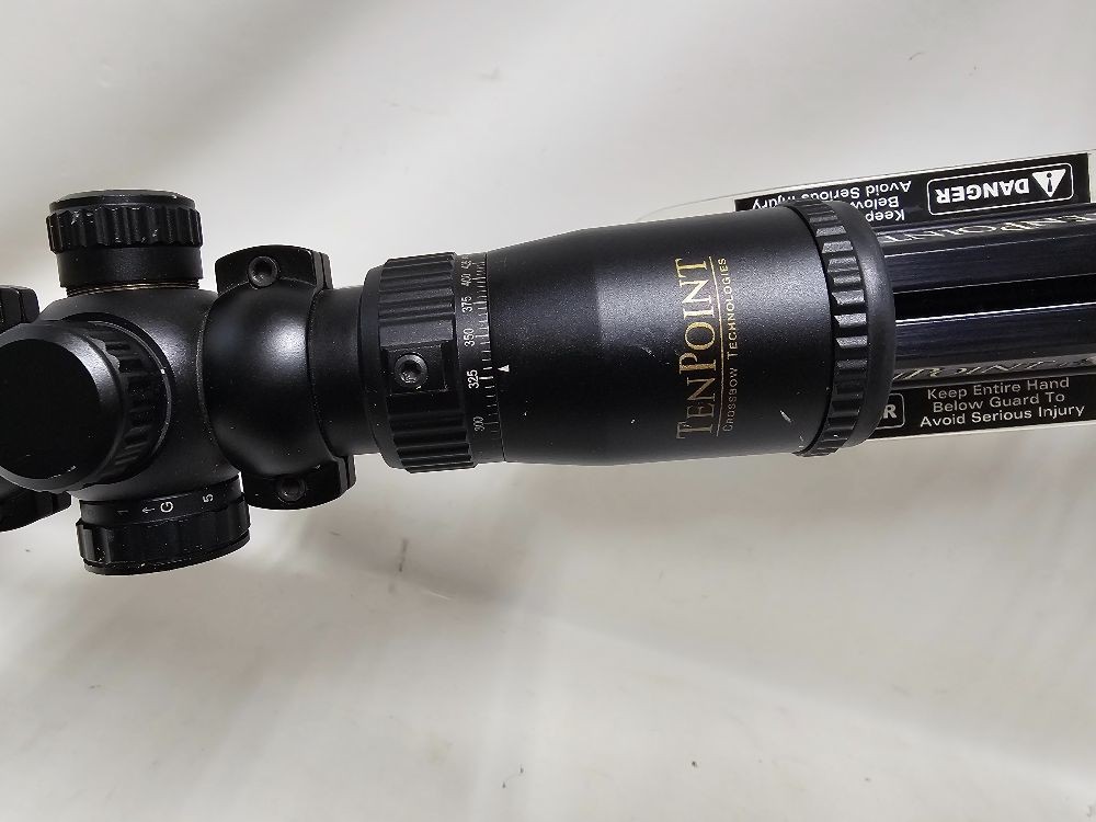 TEN POINT TITAN II CROSSBOW WITH SCOPE