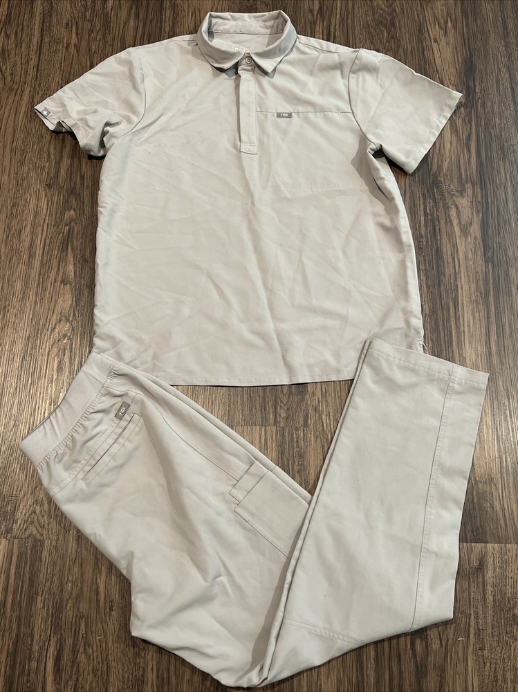 Figs technical collection threads for threads  set Size M/L color Light grey