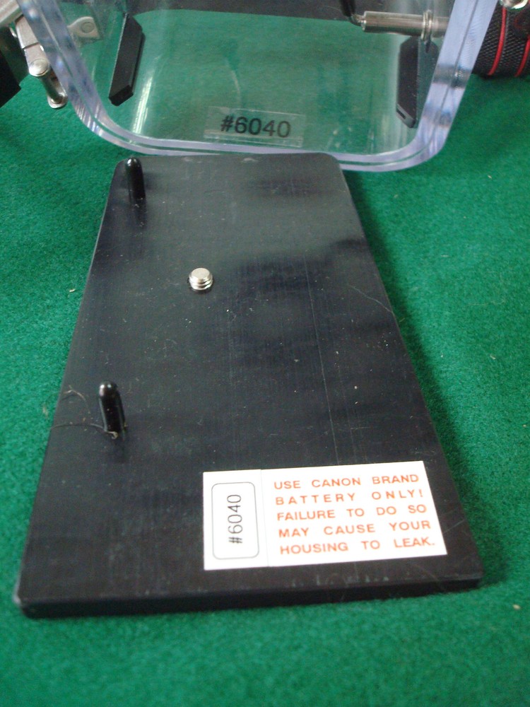 Ikelite Underwater System Dive Camera Video Housing 6040