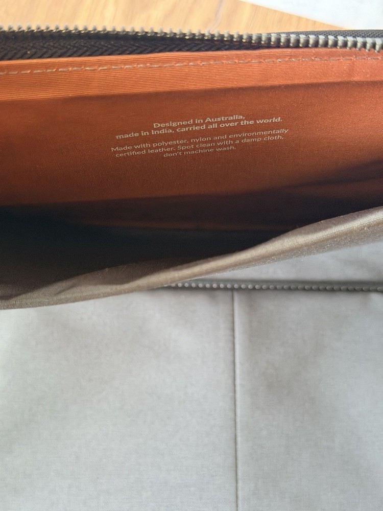Bellroy A5 Zip Folio Organizer Notebook Case w/ Bellroy Notebook Insert