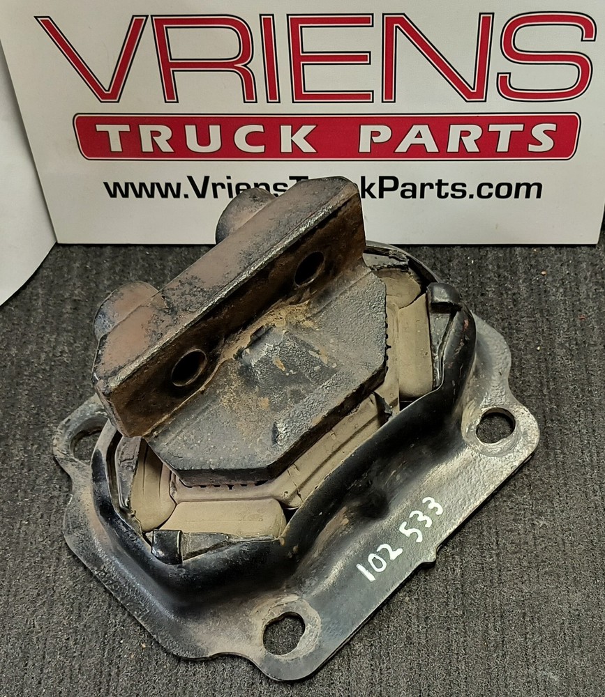 KENWORTH ISX SUPPORT-ENGINE REAR 11681TBG