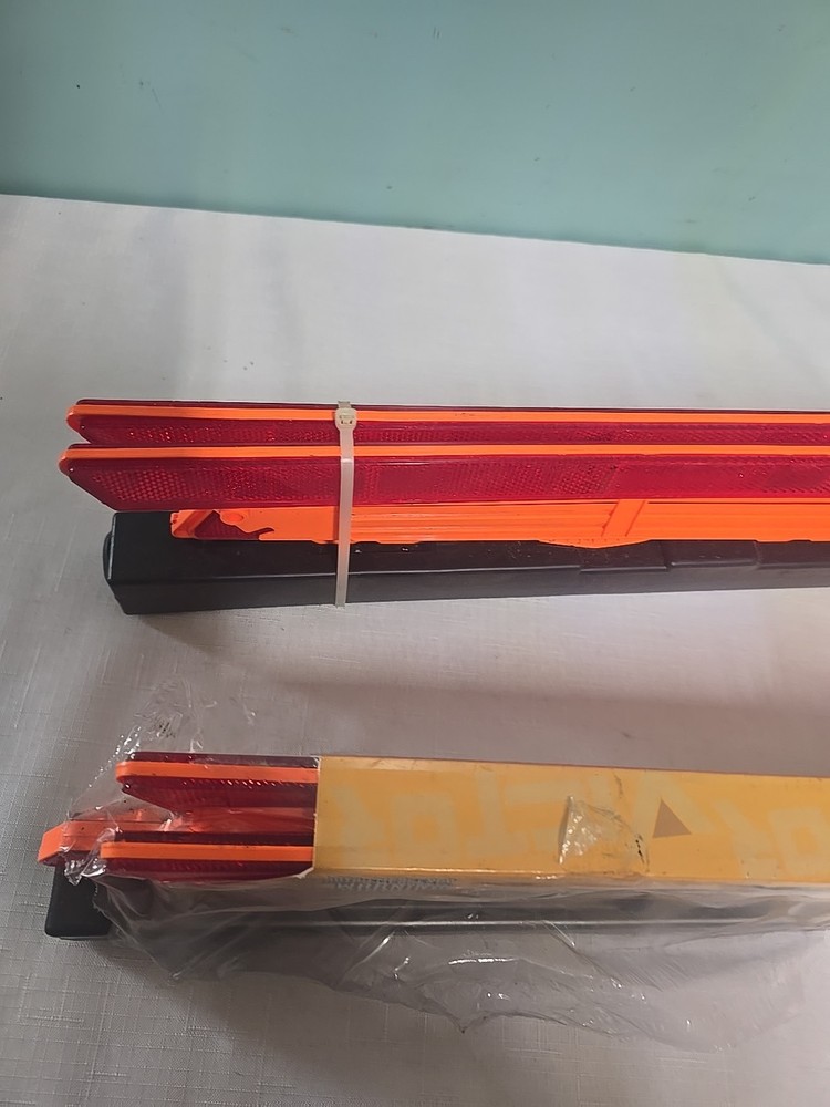 Lot Of 2 Victor Folding Auto Emergency Warning Triangle Roadside Reflectors