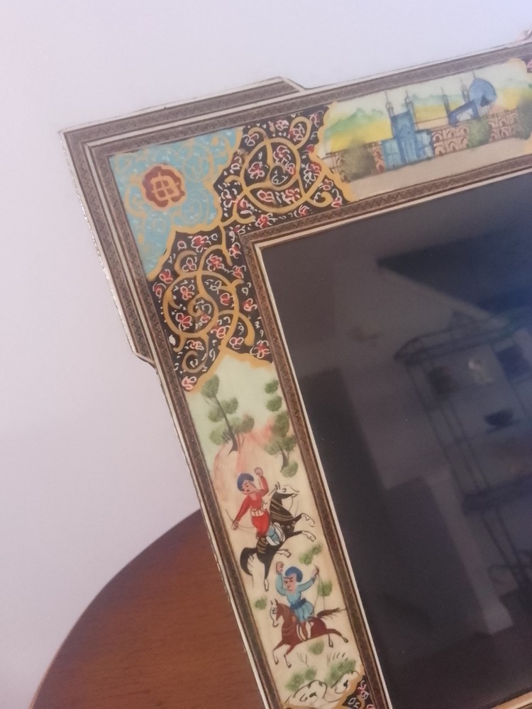 Gorgeous photo frame!