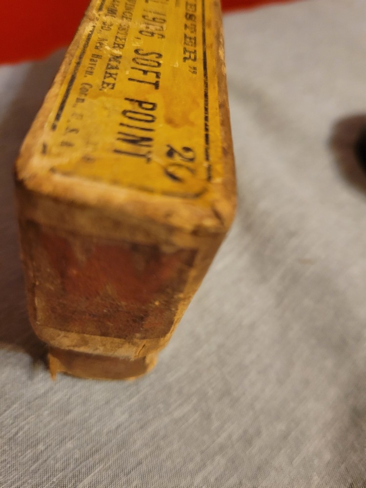 Winchester 30-220 Caliber Model 1906,soft Point. Empty Box.