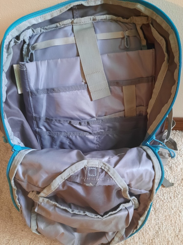 KELTY Womens Shrike 26l Waterfall Backpack.