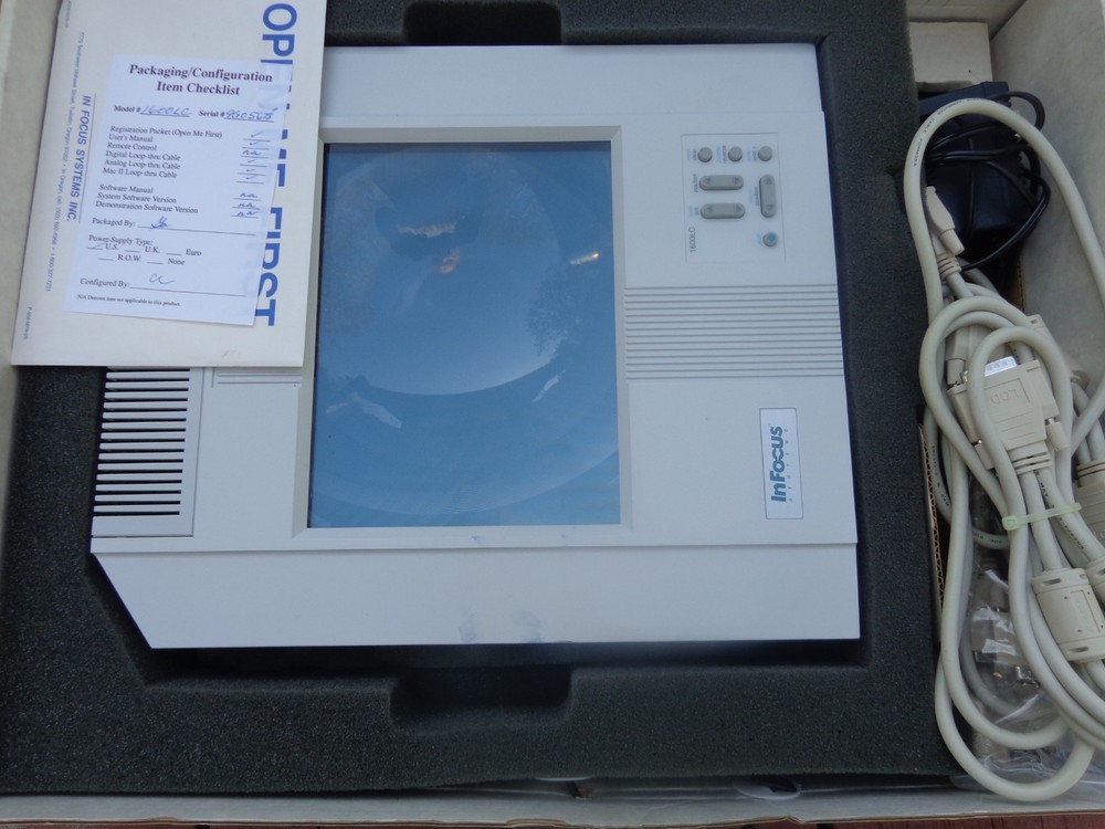 Infocus Systems 1600LC PC Viewer LCD Projection Panel 1600 LC ORIGINAL BOX