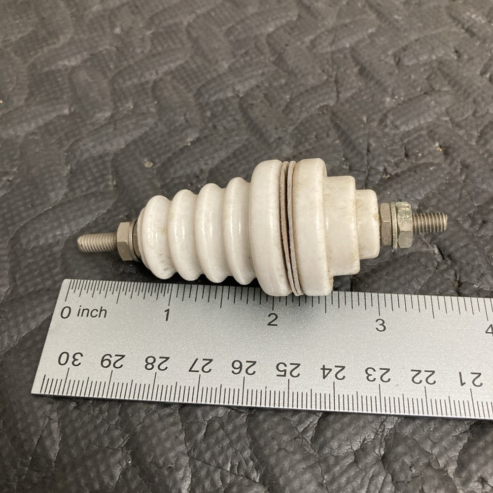 3.5” Ceramic Feedthru Insulator
