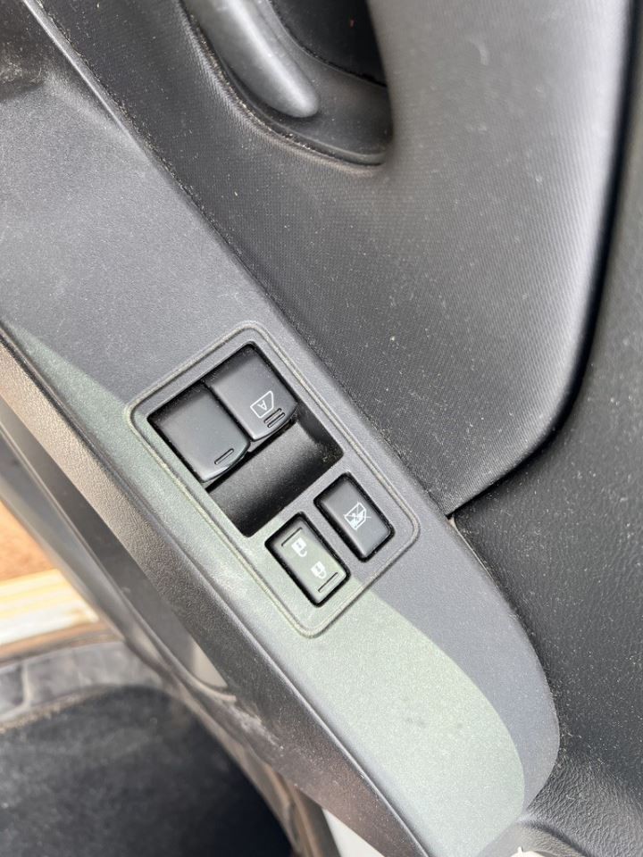 FRONTIER 2022 Keys/Latches/Locks 104835530