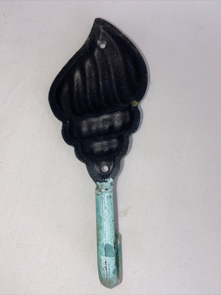Enameled Cast Iron Robe Hook Green Sea Shell Shape 8”