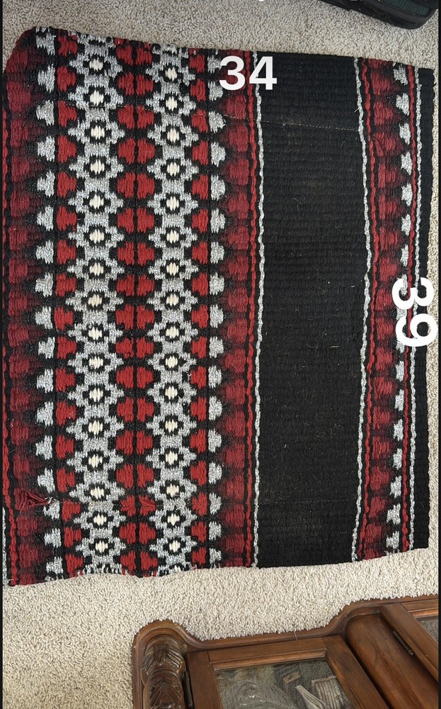 Showman Western Saddle Pad