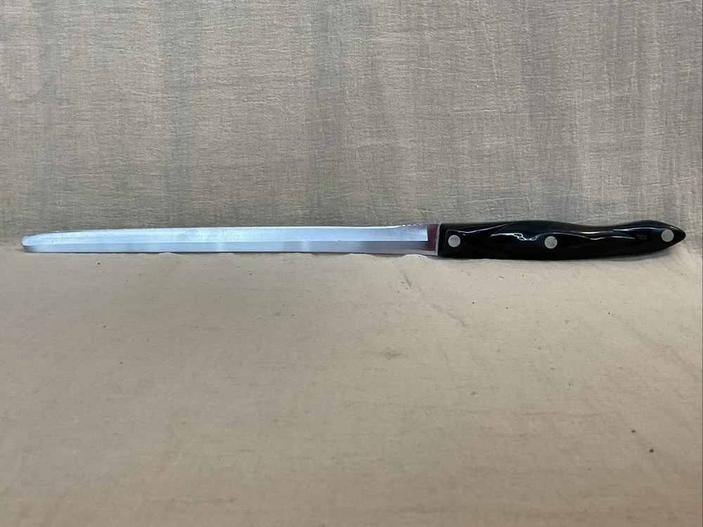 CUTCO 1724 Chef Cooking Kitchen Knife