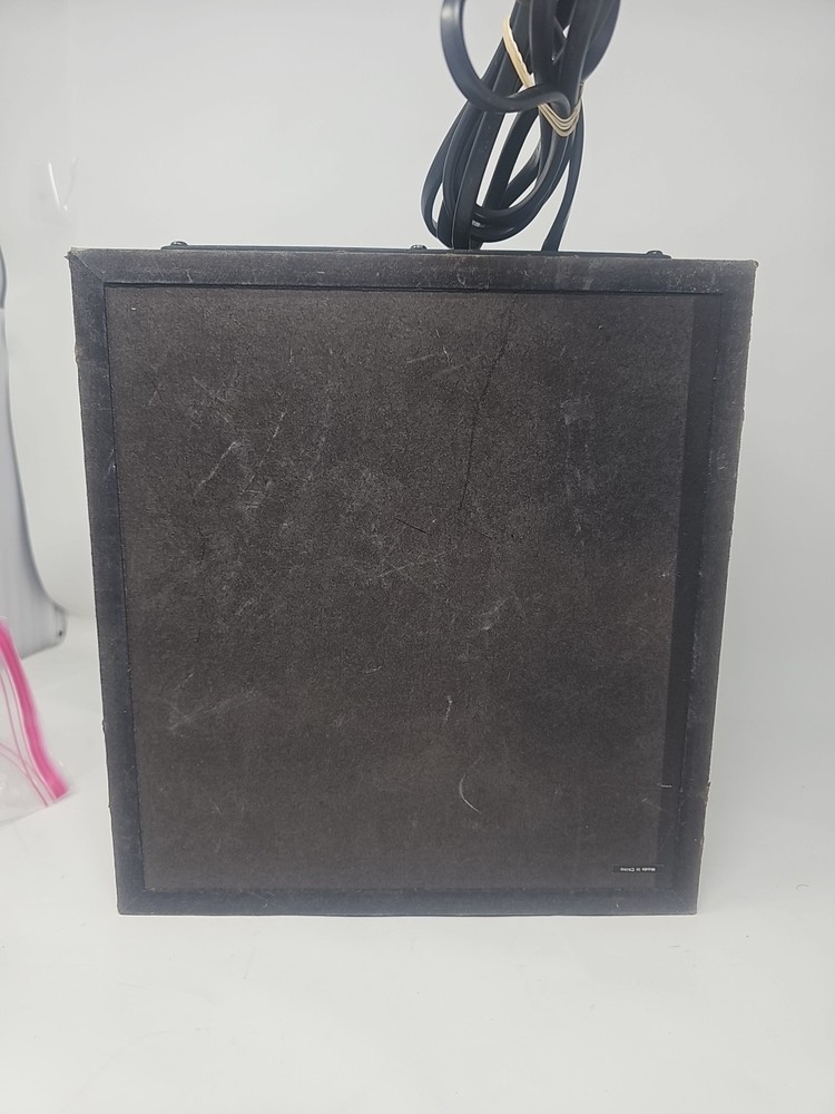 Klipsch ProMedia 2.1 THX Certified Computer Speaker System Subwoofer - READ