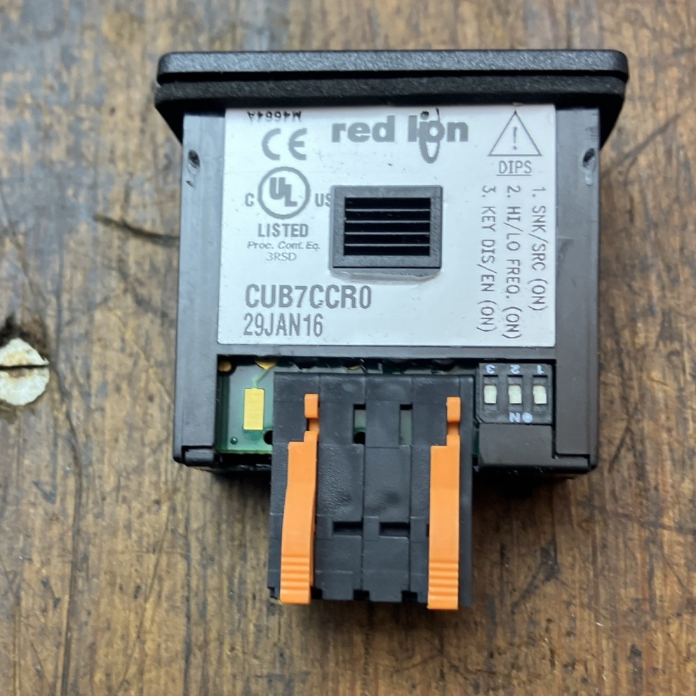 Red Lion Controls CUB7CCR0 Digital Counter Module Panel Mount