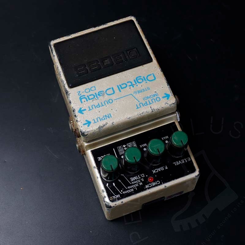 Boss DD-2 Digital Delay (Blue Label) 1983 - 1986 - White