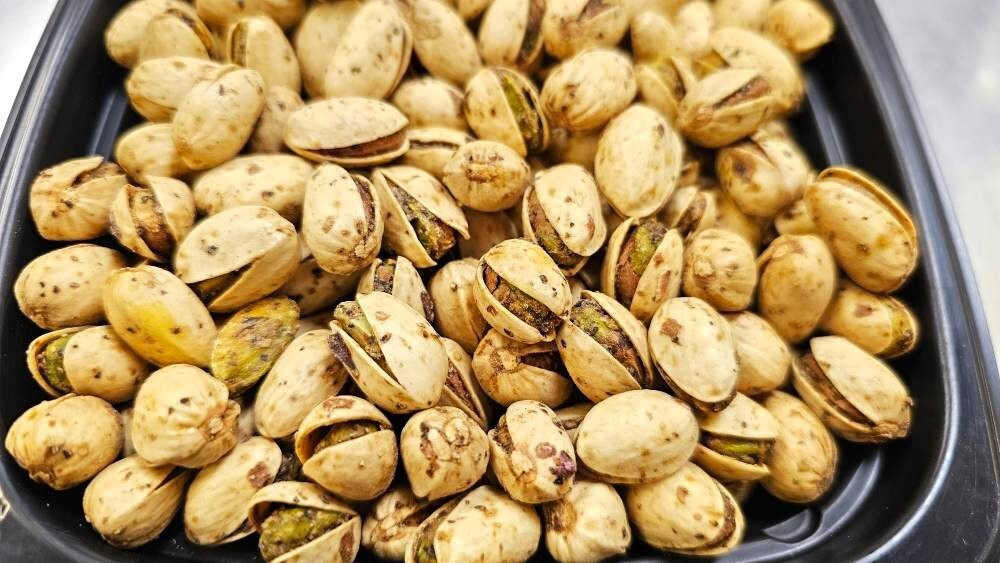 Flavored Gourmet Salt and Pepper Pistachios