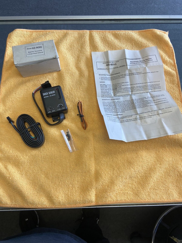 Audiovox AS-9095 2 Stage Car Alarm Shock Sensor  Auto Security