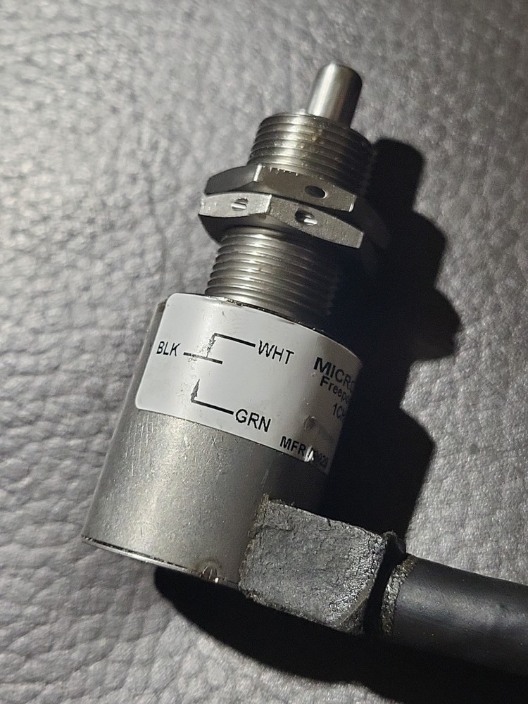 HONEYWELL 1CH28-12 MICRO SWITCH PLUNGER ACTUATOR Used