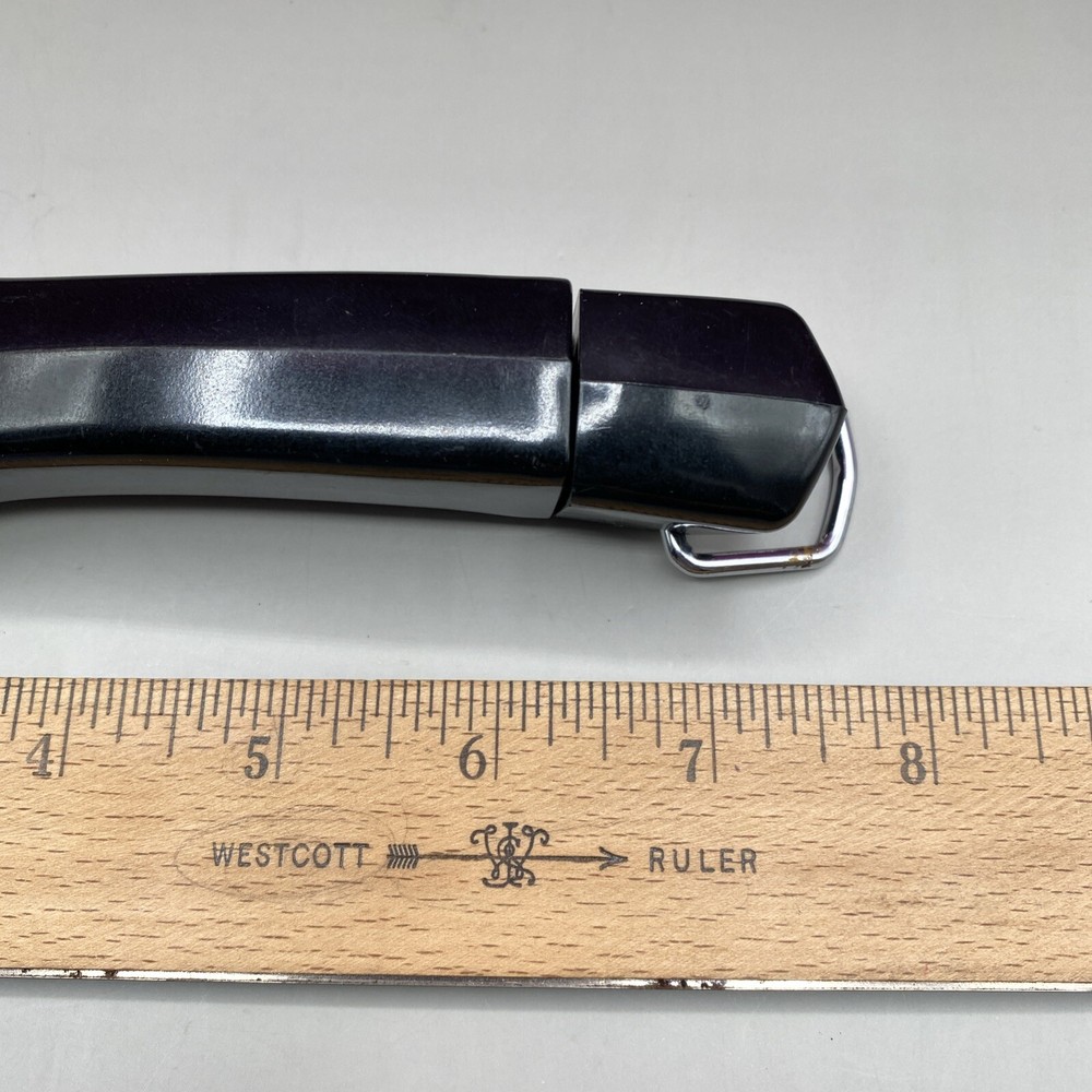 One Corning Ware Detachable Locking Handle For P-Series Smaller Handle P-10-HG