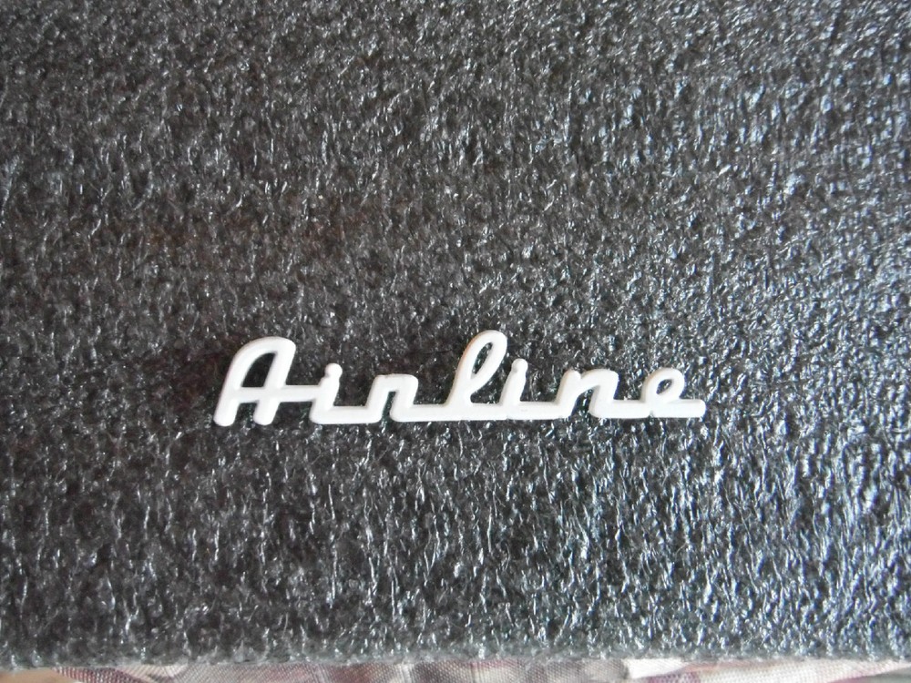Airline Amp and Guitar logo white