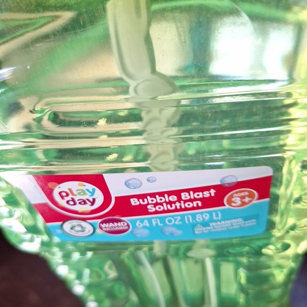 Bubble Blast Solution. By Play Day. Set Of 2