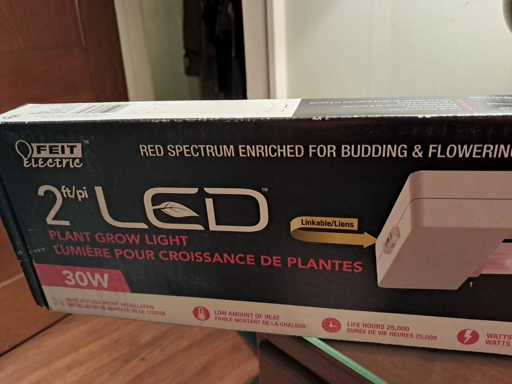 Feit Electric Red Spectrum Grow Light
