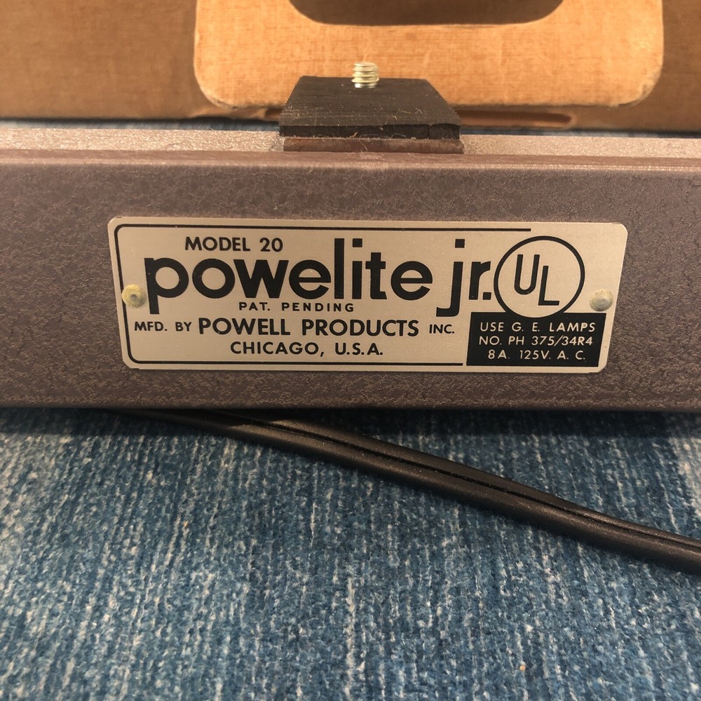 POWERLITE JUNIOR MODEL 20 8mm Camera Light Kit Complete In Box Tested🔥🔥🔥