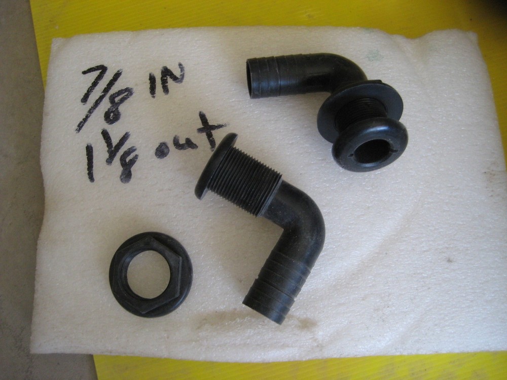 boat drains 905 1 in  taper with 1.1/2 hole size