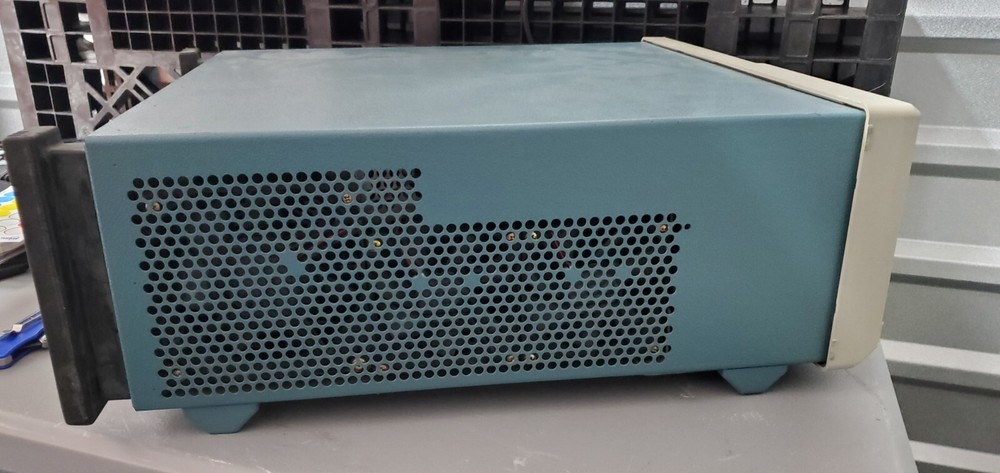 SONY TEKTRONIX AWG420 Arbitrary Waveform Generator